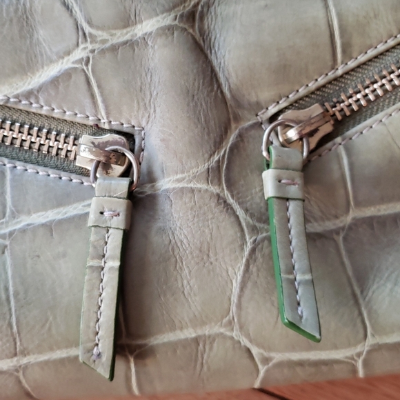 Dooney & Bourke Cinzia Hobo Satchel Medium Green Pistachio Leather Croc Embossed - Picture 4 of 7